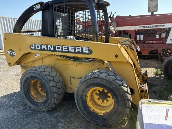 John Deere 270 Skid Loader