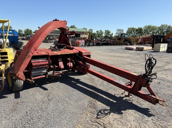 New Holland 790 Silage Harvestor