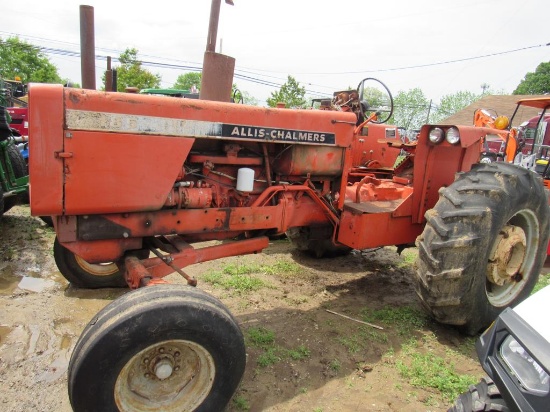 Allis Chalmers 185 Tractor