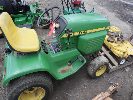 John Deere 210 Riding Mower