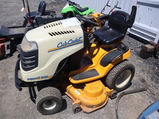 Cub Cadet Super LT1550 Riding Mower