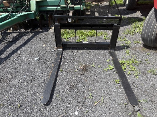 Kivel 48in Pallet Fork Attackhment