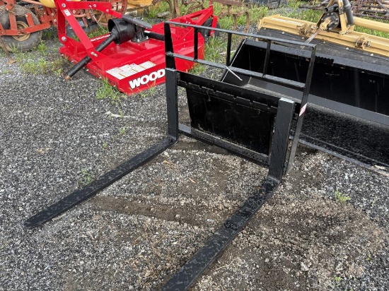 Kivel Mini Pallet Fork Attachment