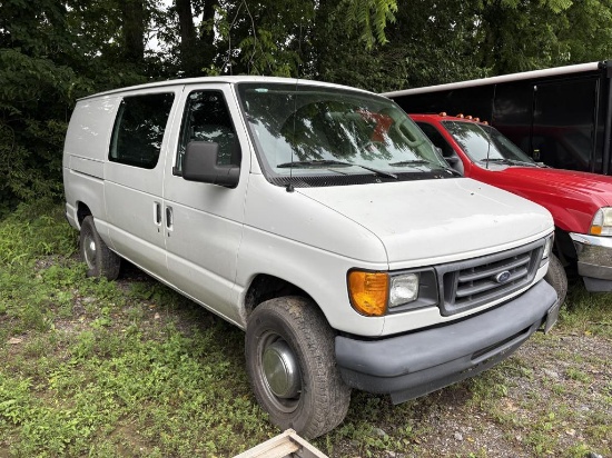 2011 Ford Econoline Van w/ Title