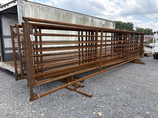 24ft Corral Panels w/ a 10ft Gate