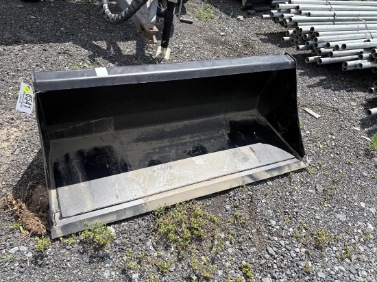 48in Loader Bucket
