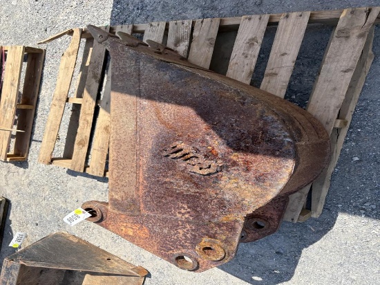 12in Geith Backhoe Bucket