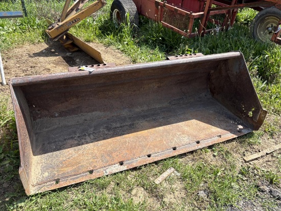 Universal Material Bucket
