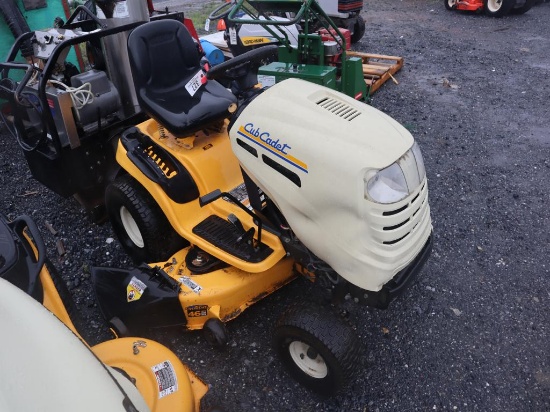 Cub Cadet LT1045 Riding Mower