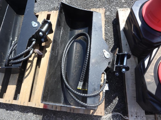 TPM 32" Hydraulic Tilt Bucket