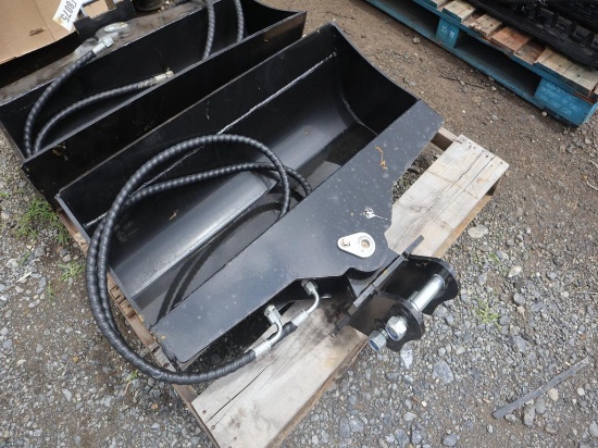 TPM 32" Hydraulic Tilt Bucket