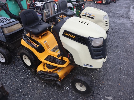 Cub Cadet LTX1045 Riding Mower