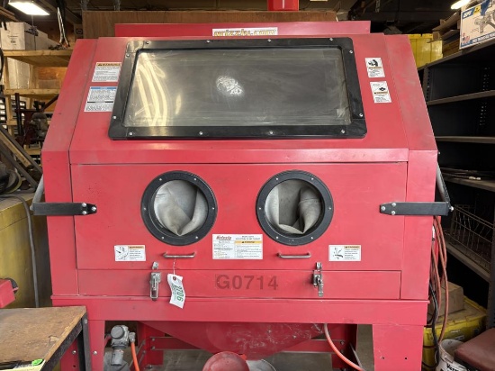 Grizzly Sand Blast Cabinet w/Vibrator