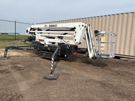 Tracked Platform Basket Lift Model PB22.10