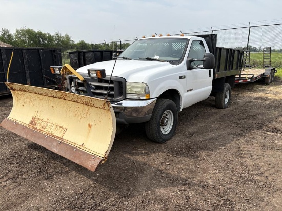 2004 Ford F350 Super Duty Dump Truck