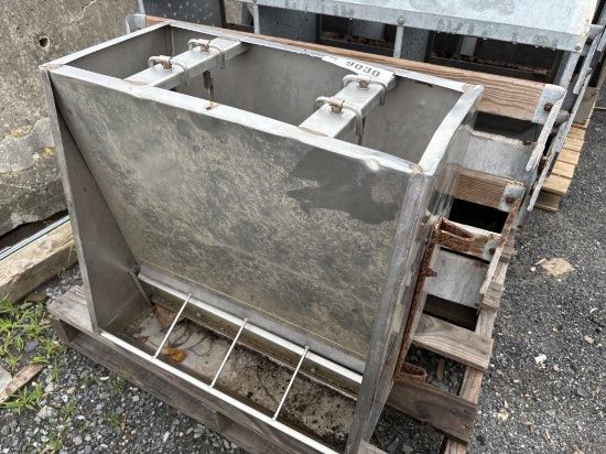 Stainless Steel Hog Feeder