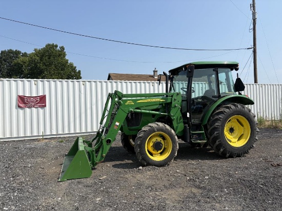 2011 John Deere 5083 E Tractor