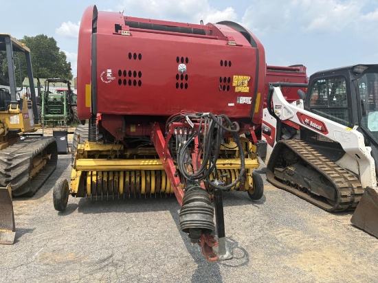 New Holland RB450 Baler