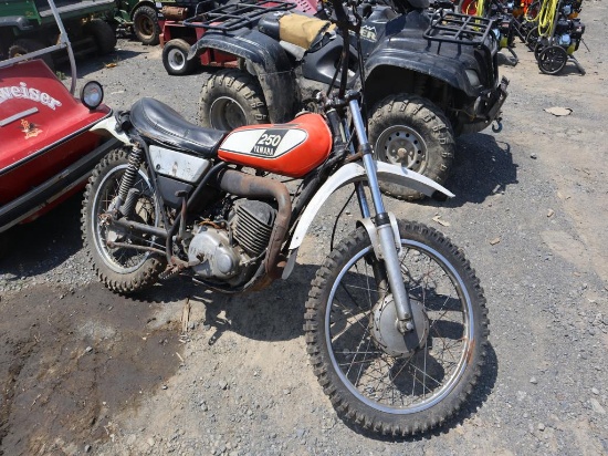 Yamaha YZ250 Dirt Bike
