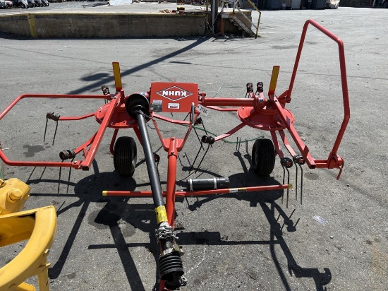 Kuhn 2 Star Tedder