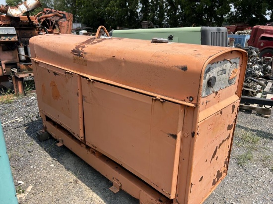 Lincoln SAE-400 Engine Drive Welder