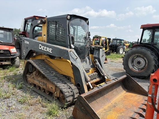 John Deere 328E Skidsteer