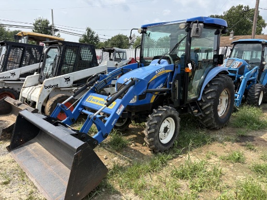 New Holland Boomer 3040 Tractor
