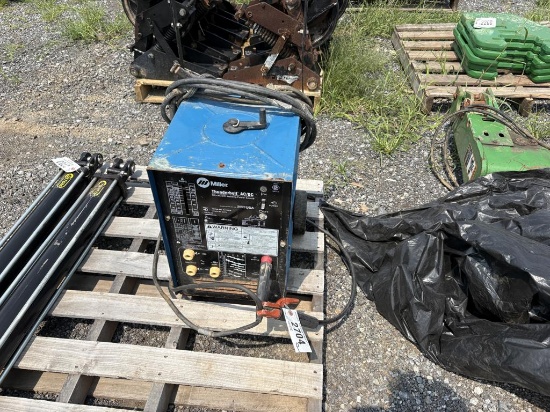 Miller Thunderbolt AC/DC Welder