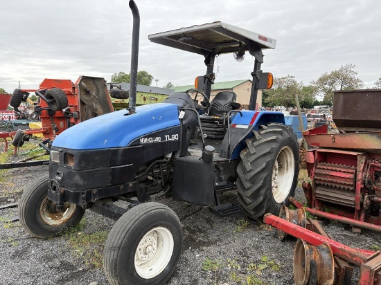 New Holland TL90 Tractor