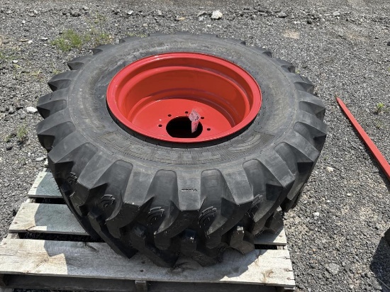 Tiron 15-19.5 Tire w/ 8-Lug Rim