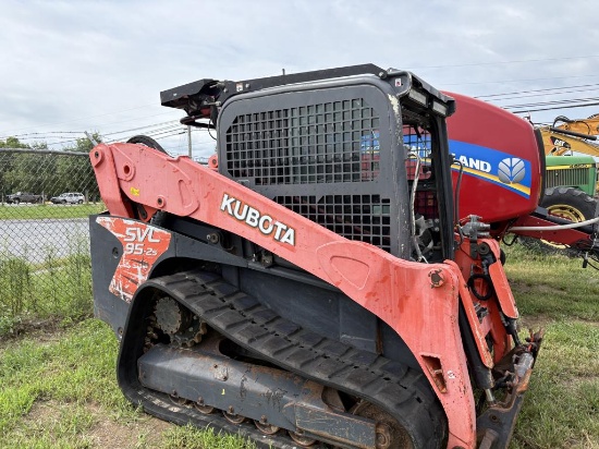Kubota SVL95 Skidloader