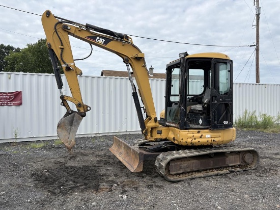 Caterpillar 304CR Excavator
