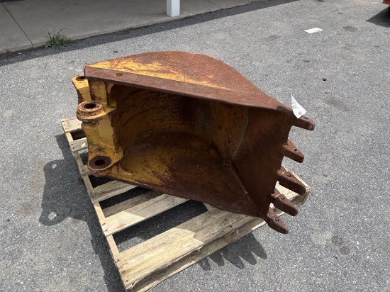 CAT Backhoe Bucket