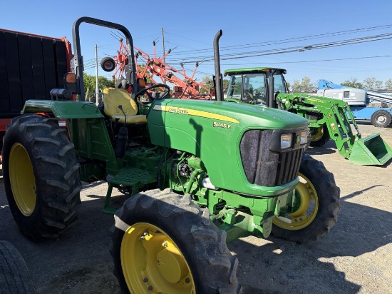 John Deere 5045E Tractor
