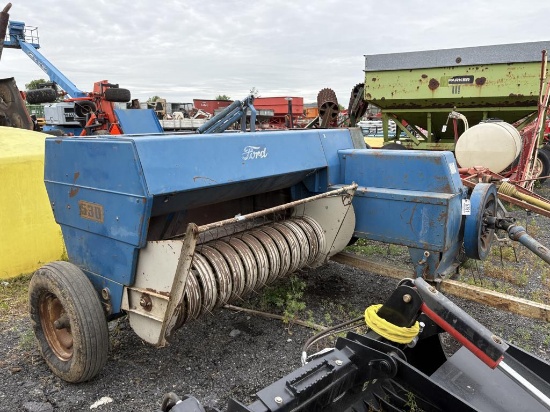 Ford 530 Small Square Baler