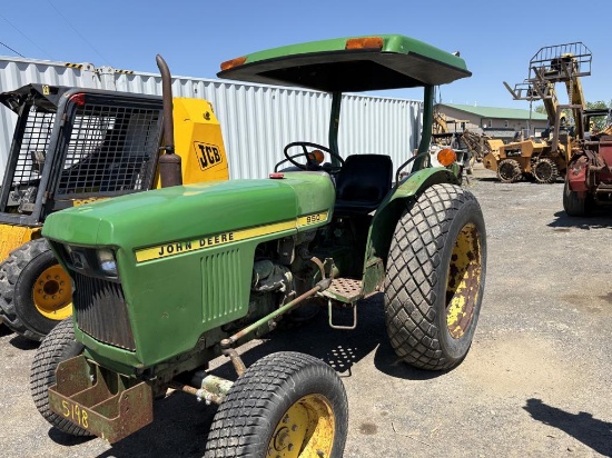 John Deere 950 Tractor