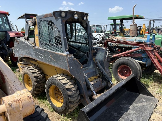 2018 John Deere 320G Skid Steer