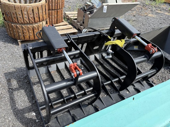 60in Skid Loader Grapple Bucket
