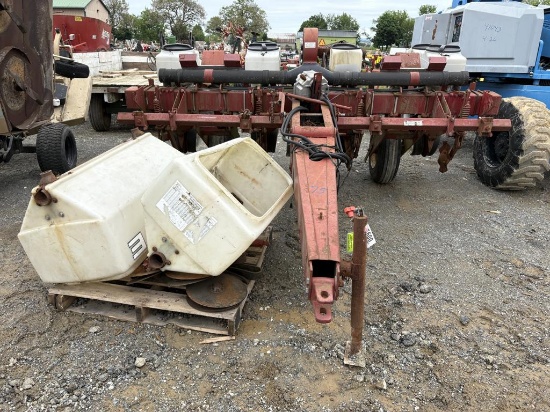 White 4-Row No-Till Planter