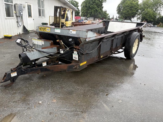 Meyers M225 Manure Spreader