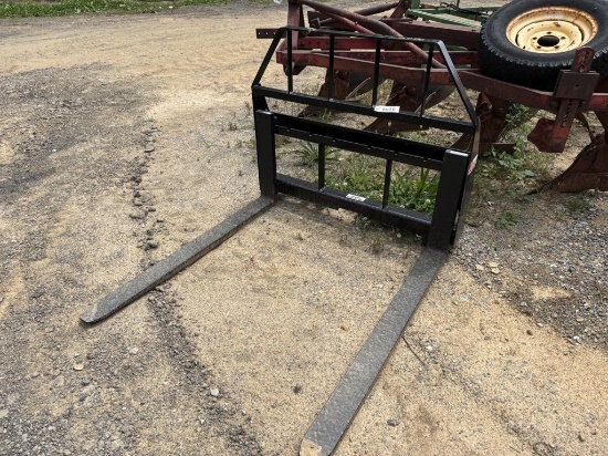 New Kivel 3500LB Pallet Fork Attachments