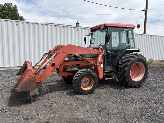 Kubota L4310 Tractor