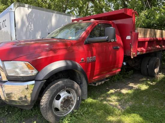2014 Ram 5500HD Dump Truck