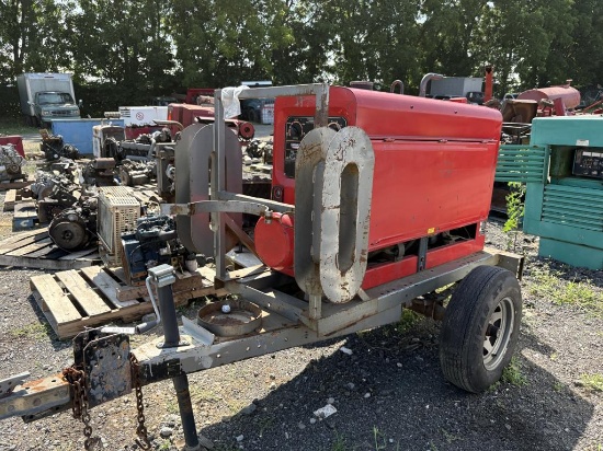 Lincoln Classic 300G Welder on Trailer