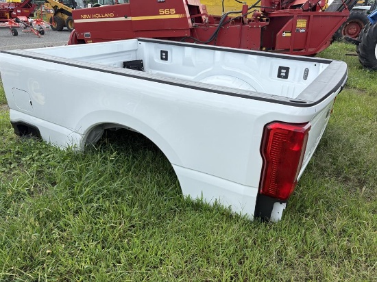 Ford Super Duty 4x4 Truck Bed