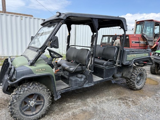 John Deere 825i S4