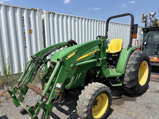 2015 John Deere 4105 Tractor