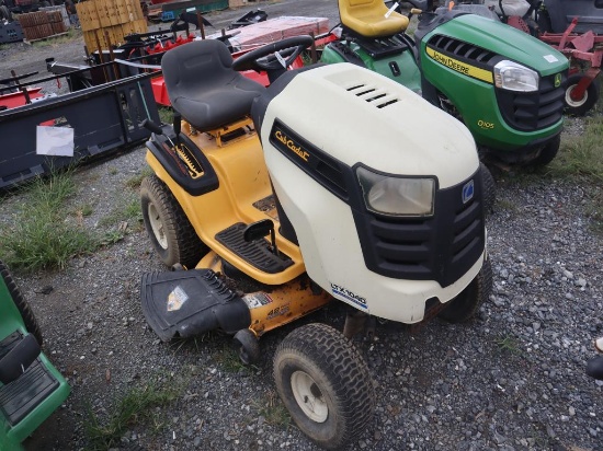 Cub Cadet LX1040 Riding Mower
