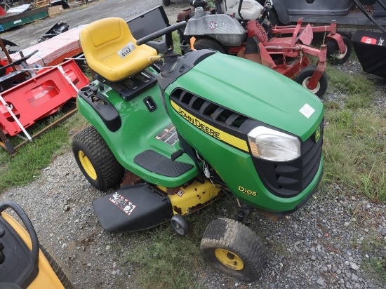 John Deere D105 Riding Mower