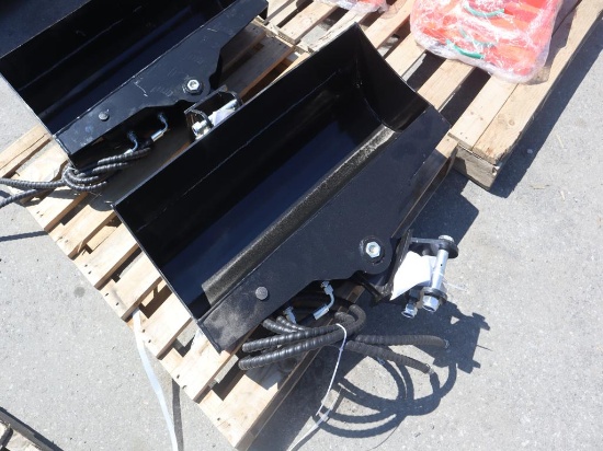TPM 32" Hydraulic Tilt Bucket